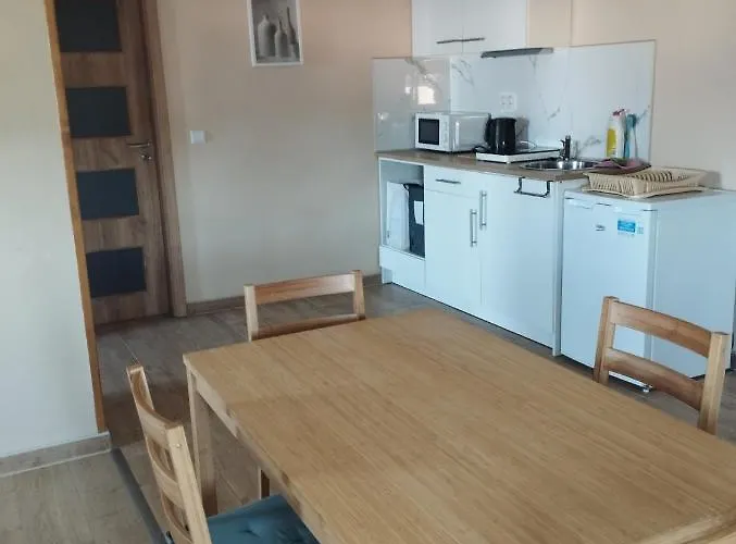 Audy 2 * Mníšek pod Brdy